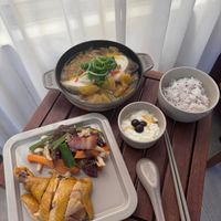 可能是粥、豆腐和文字的圖像