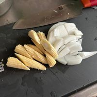 可能是刀和食物的圖像