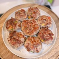 可能是炸丸子的圖像