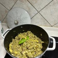 可能是印度香料飯和義大利麵的圖像