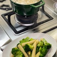 可能是義大利麵的圖像