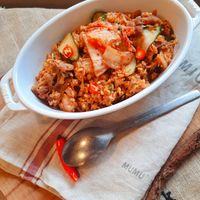 可能是豆腐、炒飯和文字的圖像