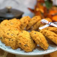 可能是餅乾和燕麥餅乾的圖像