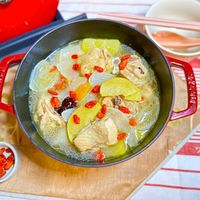 可能是火鍋、豆腐和粥的圖像