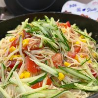 可能是拉麵、義大利麵和文字的圖像
