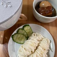 可能是拉麵、豆腐和文字的圖像