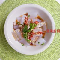 可能是豆腐、拉麵和文字的圖像