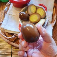 可能是蛋黃和文字的圖像