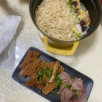 可能是拉麵和麵的圖像