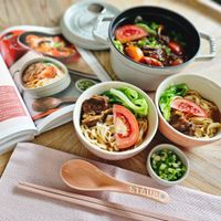 可能是豆腐、拉麵和文字的圖像