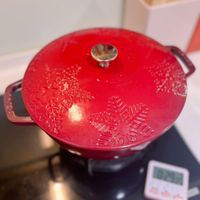 可能是泡茶器和文字的圖像