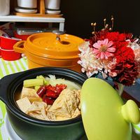 可能是火鍋、豆腐和起司火鍋的圖像
