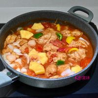 可能是豆腐和顯示的文字是「长廚賞味」的圖像