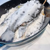 可能是鯷魚的圖像