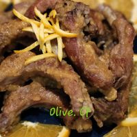 可能是顯示的文字是「 Olive.CF Olive. 」的圖像