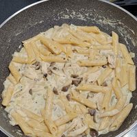 可能是義大利麵的圖像