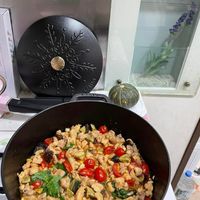 可能是豆腐和西班牙大鍋飯的圖像