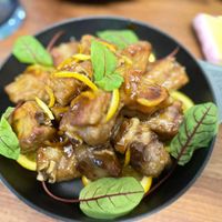 可能是燉小牛膝的圖像
