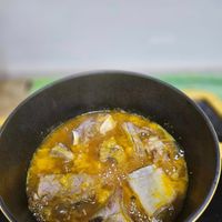 可能是燉小牛膝的圖像