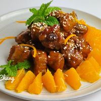 可能是顯示的文字是「 Elise EliseChang Chang 」的圖像