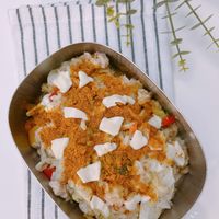 可能是麵、印度香料飯和炒飯的圖像