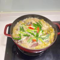 可能是拉麵、火鍋、豆腐和粥的圖像