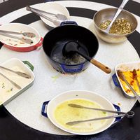 可能是起司火鍋、義大利麵和粥的圖像