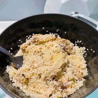 可能是北非小米飯的圖像