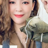 可能是 1 人和顯示的文字是「 612 F 커나 」的圖像