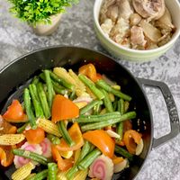可能是豆腐和燉小牛膝的圖像