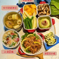 可能是火鍋、豆腐、粥和文字的圖像