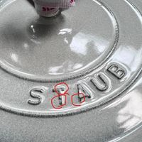 可能是顯示的文字是「 SBAUB sao BAUB 」的圖像