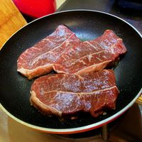 可能是肉排的圖像
