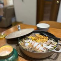可能是麵、火鍋和拉麵的圖像