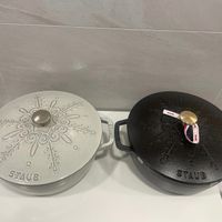 可能是鬆餅機和文字的圖像