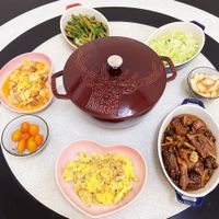 可能是炒麵、豆腐和文字的圖像