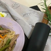 可能是義大利麵和文字的圖像