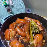 可能是燉小牛膝的圖像