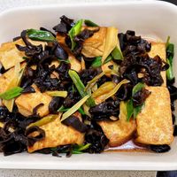 可能是豆腐和香菇的圖像