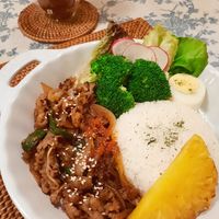 可能是麵和文字的圖像