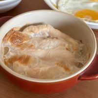 可能是豆腐、拉麵和水波蛋的圖像