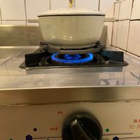 可能是食物和抽油煙機的圖像