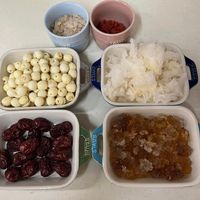 可能是麵、龍眼和文字的圖像