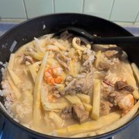 可能是拉麵、粥和義大利麵的圖像
