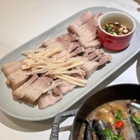 可能是麵、拉麵和火鍋的圖像