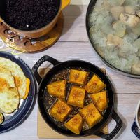 可能是豆腐、牧羊人派和文字的圖像