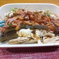可能是麵、豆腐和拉麵的圖像