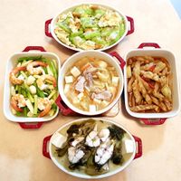 可能是豆腐、火鍋和炒麵的圖像