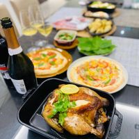可能是香檳和文字的圖像