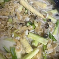 可能是義大利麵的圖像